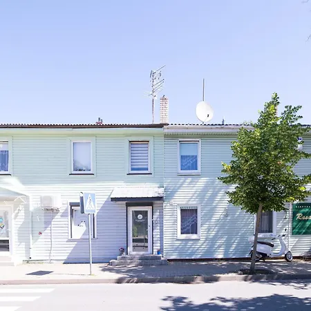 Triju Atskiru Miegamuju Apartamentai Centro Gintaras *