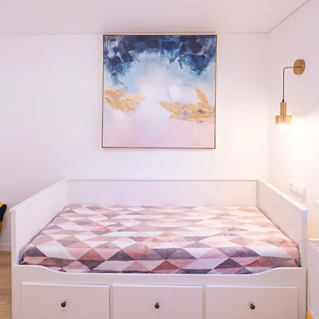 Triju Atskiru Miegamuju Apartamentai Centro Gintaras