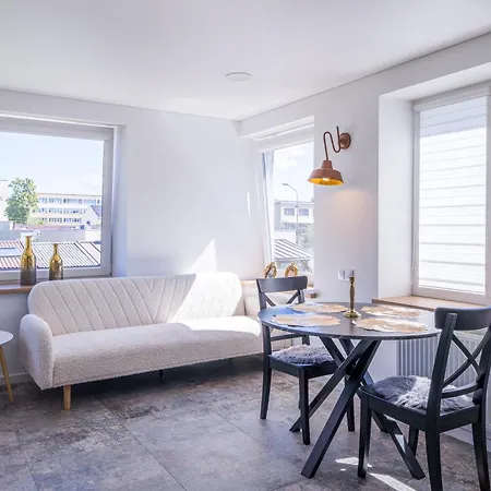 Triju Atskiru Miegamuju Apartamentai Centro Gintaras Apartament